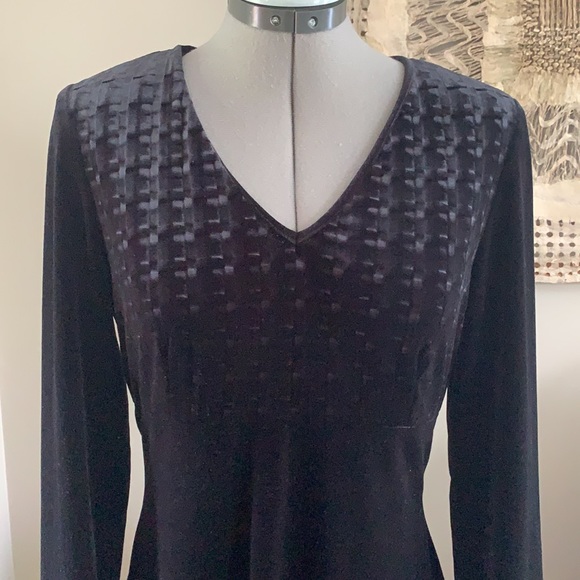 Vintage Black Velvet Like Long Sleeve Gown - Picture 9 of 12